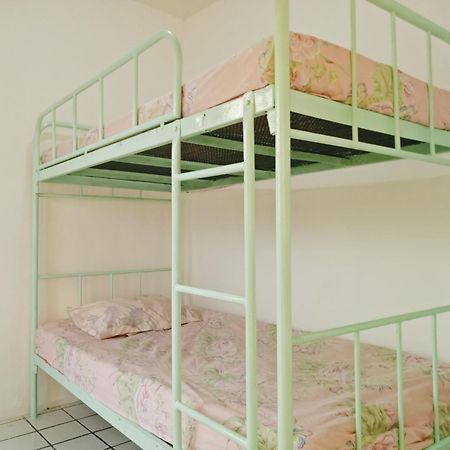 לינה וארוחת בוקר מאלאנג Griya Backpacker Pak Yon מראה חיצוני תמונה