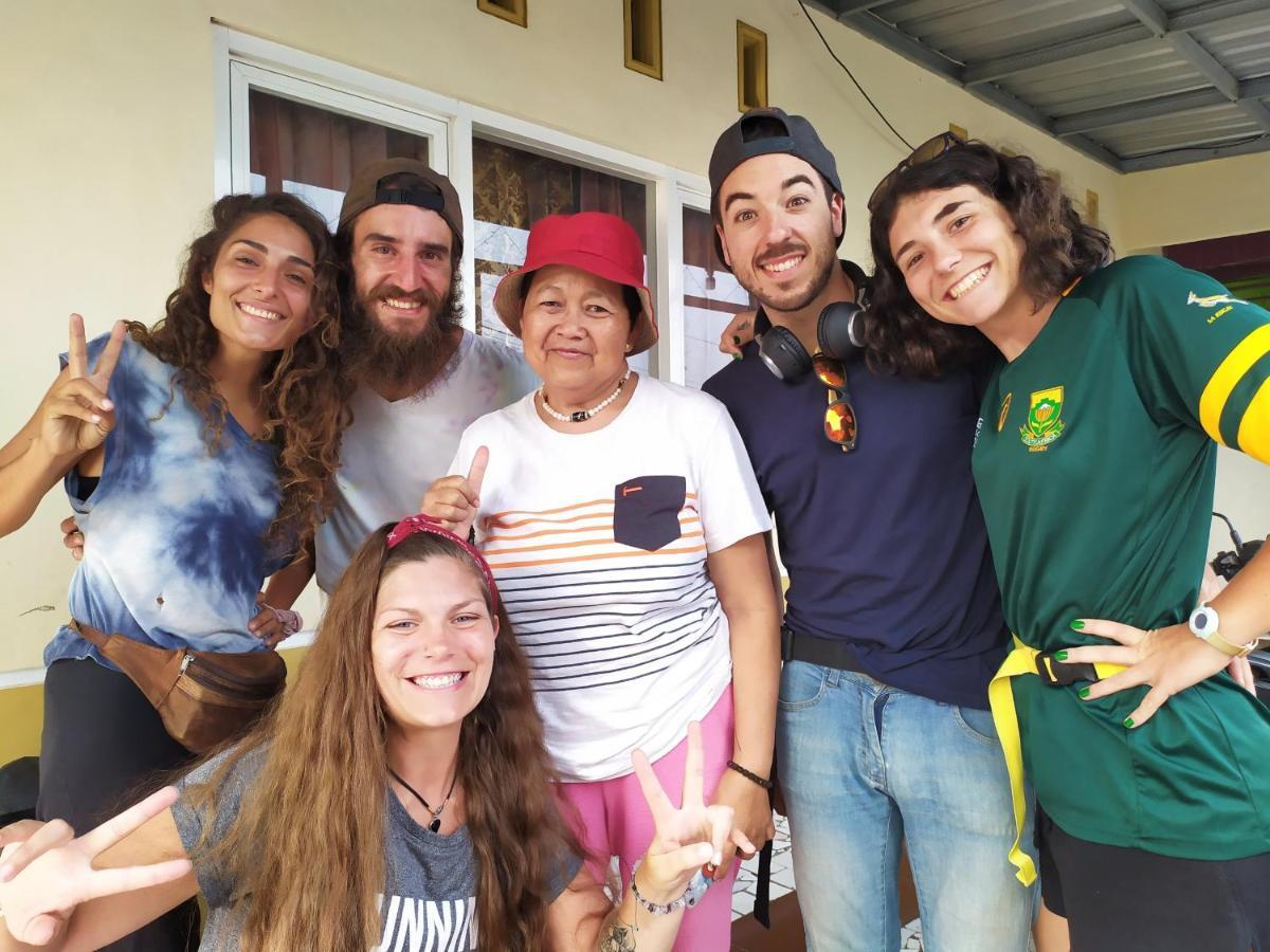 לינה וארוחת בוקר מאלאנג Griya Backpacker Pak Yon מראה חיצוני תמונה