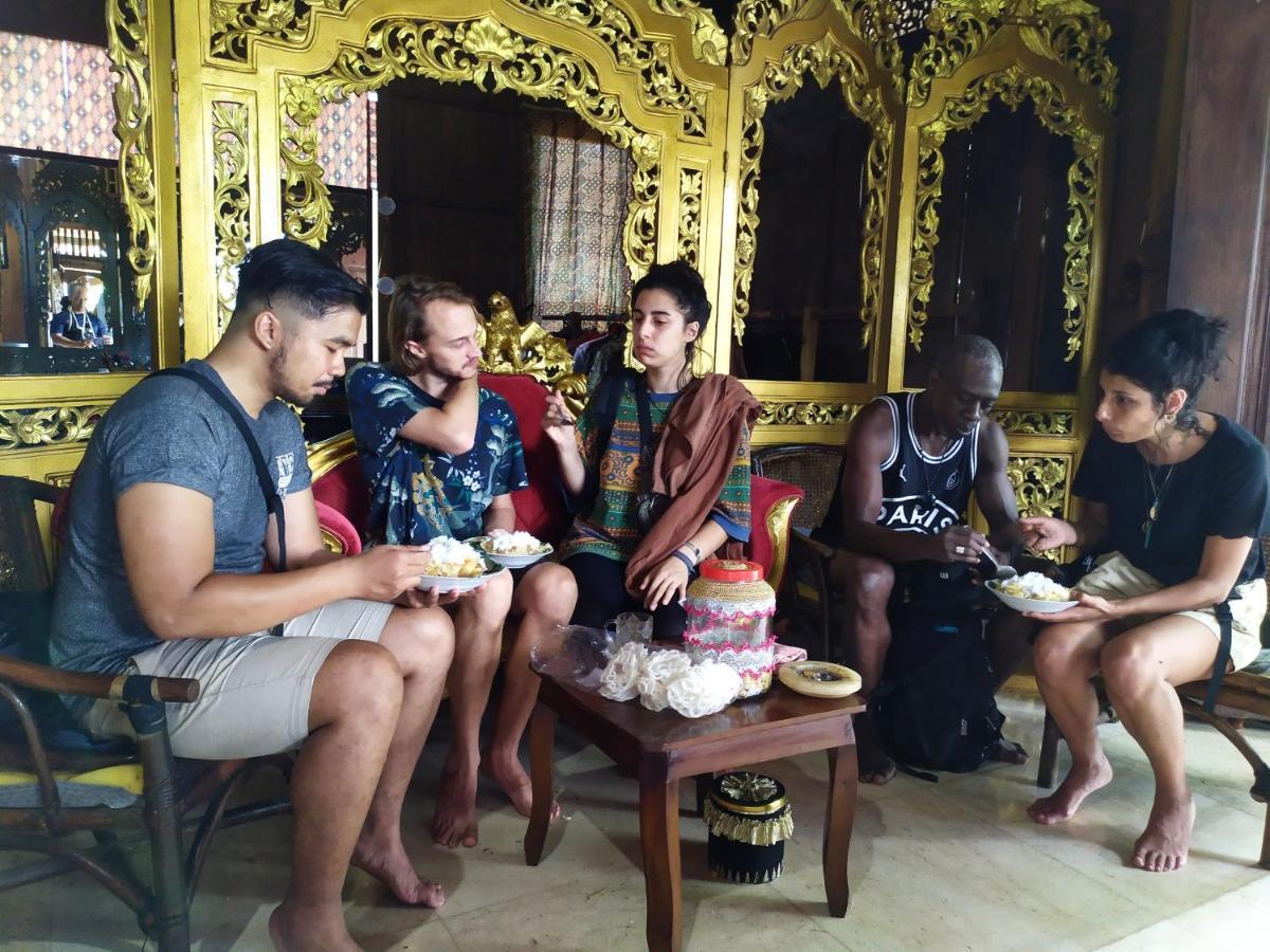 לינה וארוחת בוקר מאלאנג Griya Backpacker Pak Yon מראה חיצוני תמונה
